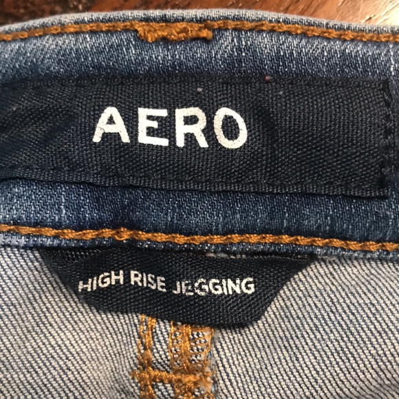 AERO High Rise Distressed Jegging - Picture 5 of 10